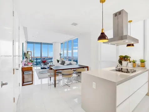 1100 Biscayne Boulevard Miami FL 33132