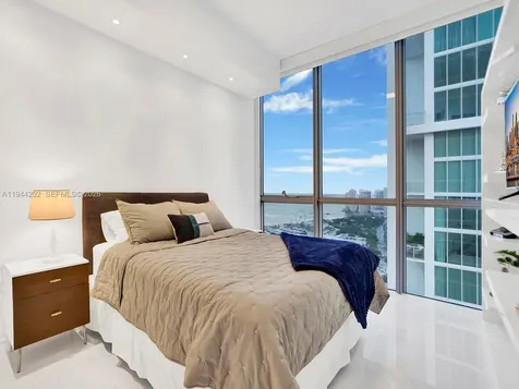 1100 Biscayne Boulevard Miami FL 33132