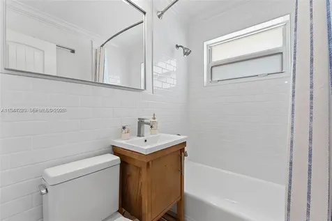 324 Tequesta Tequesta FL 33469
