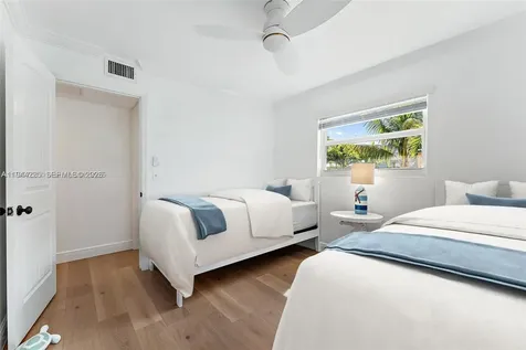 324 Tequesta Tequesta FL 33469