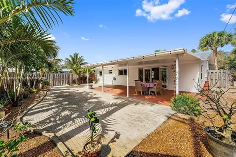 324 Tequesta Tequesta FL 33469