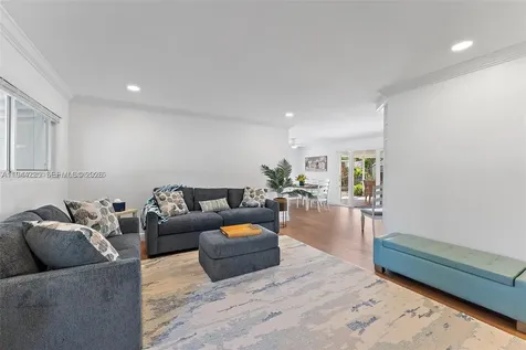 324 Tequesta Tequesta FL 33469