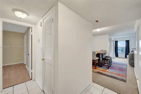505 S Pine Island Road Plantation FL 33324