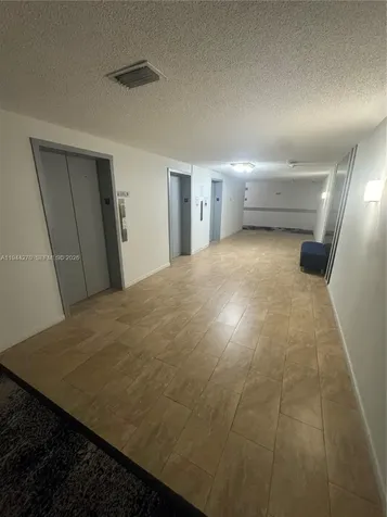 3800 Hillcrest Drive Hollywood FL 33021