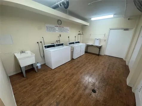 3800 Hillcrest Drive Hollywood FL 33021