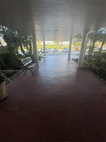 3800 Hillcrest Drive Hollywood FL 33021