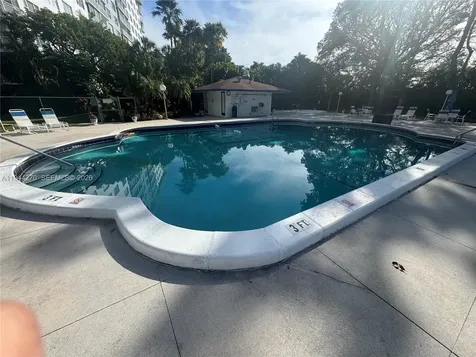 3800 Hillcrest Drive Hollywood FL 33021