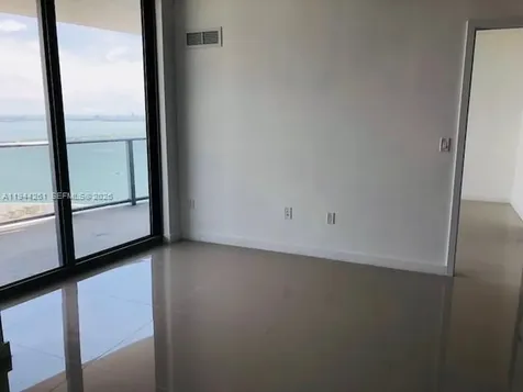 488 NE 18th Street Miami FL 33132