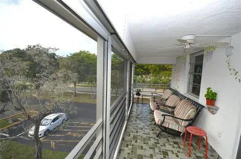 5180 E Sabal Palm Boulevard Tamarac FL 33319