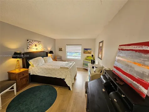 5180 E Sabal Palm Boulevard Tamarac FL 33319