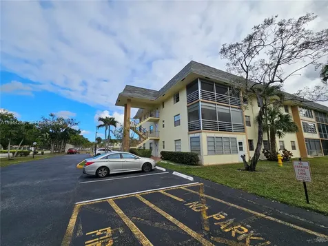 5180 E Sabal Palm Boulevard Tamarac FL 33319