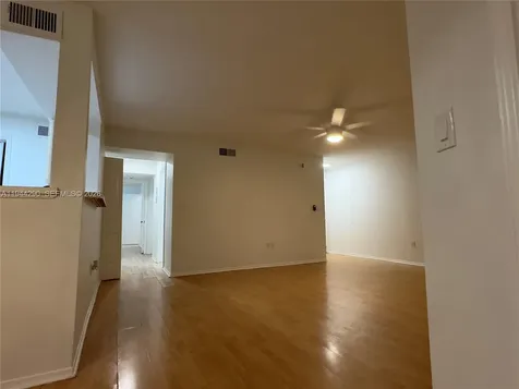 2341 NW 33rd Street Oakland Park FL 33309