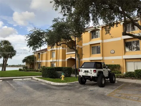 2341 NW 33rd Street Oakland Park FL 33309
