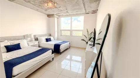 3250 NE 1st Avenue Miami FL 33137