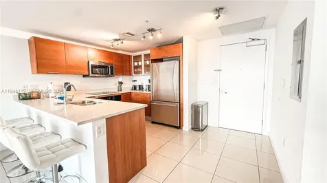 3250 NE 1st Avenue Miami FL 33137
