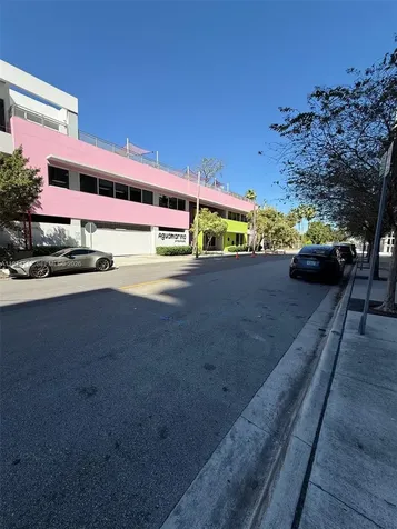 1036 SW 3rd Avenue Miami FL 33130