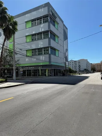 1036 SW 3rd Avenue Miami FL 33130