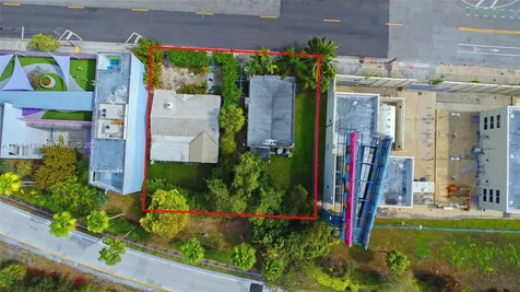 1036 SW 3rd Avenue Miami FL 33130