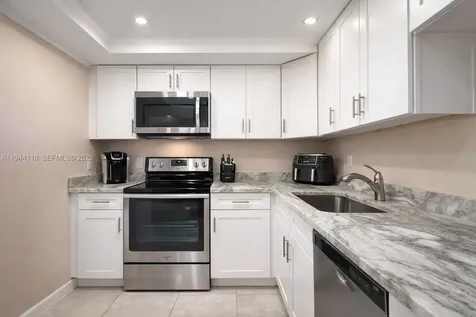 4013 N Ocean Drive Lauderdale By The Sea FL 33308