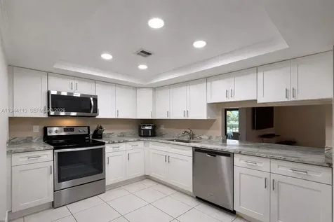 4013 N Ocean Drive Lauderdale By The Sea FL 33308