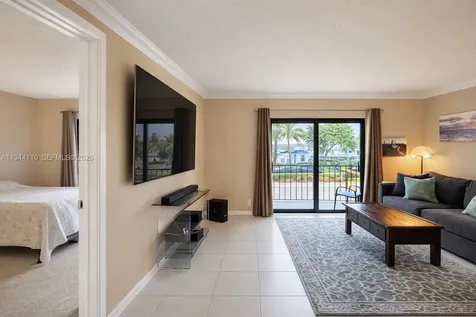 4013 N Ocean Drive Lauderdale By The Sea FL 33308