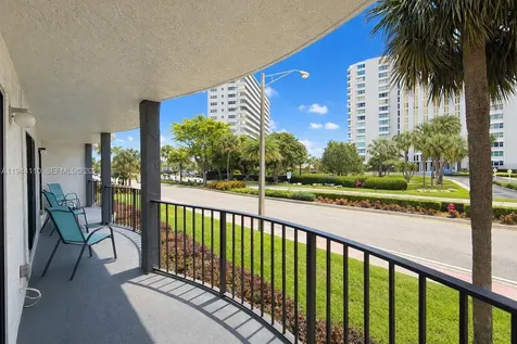 4013 N Ocean Drive Lauderdale By The Sea FL 33308