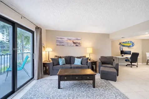 4013 N Ocean Drive Lauderdale By The Sea FL 33308