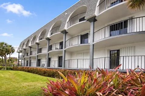 4013 N Ocean Drive Lauderdale By The Sea FL 33308