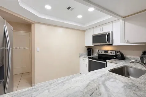 4013 N Ocean Drive Lauderdale By The Sea FL 33308