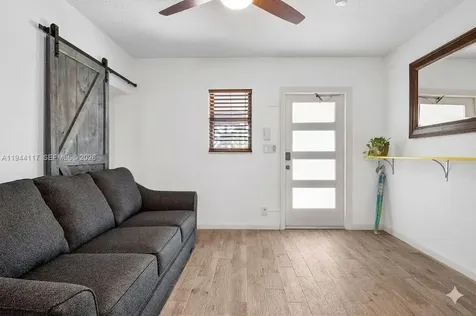 316 NW 29th Street Wilton Manors FL 33311