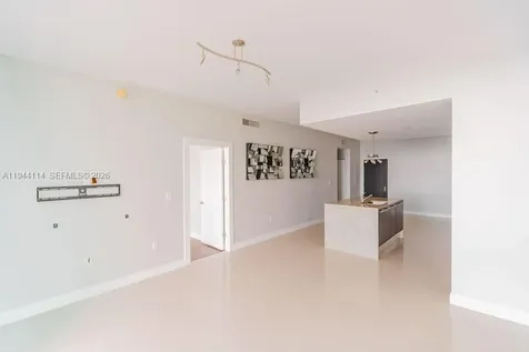 900 Biscayne Boulevard Miami FL 33132