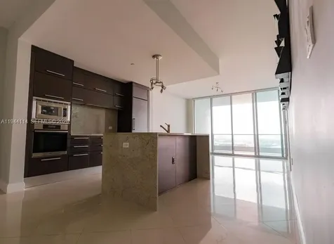 900 Biscayne Boulevard Miami FL 33132