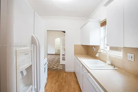 236 SW 28th Road Miami FL 33129