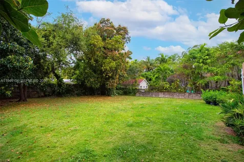 236 SW 28th Road Miami FL 33129