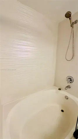 17125 N Bay Road Sunny Isles Beach FL 33160