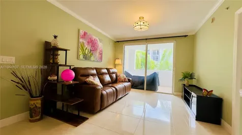 17125 N Bay Road Sunny Isles Beach FL 33160