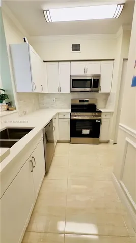 17125 N Bay Road Sunny Isles Beach FL 33160