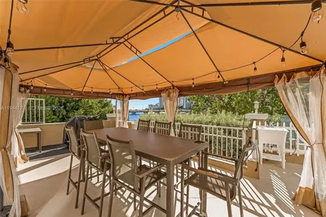 701 Brickell Key Boulevard Miami FL 33131