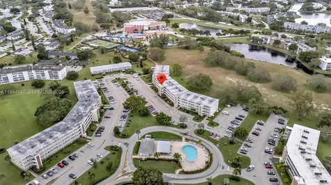 448 Grantham C Deerfield Beach FL 33442
