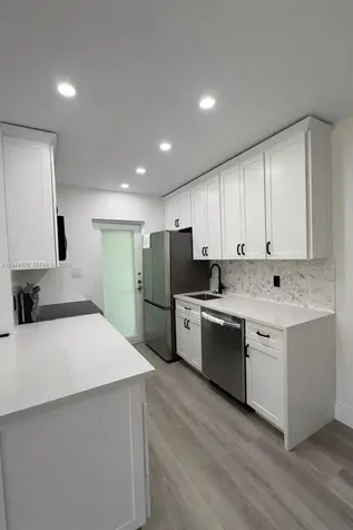 363 Washington Avenue Miami Beach FL 33139