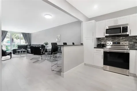 19370 Collins Avenue Sunny Isles Beach FL 33160