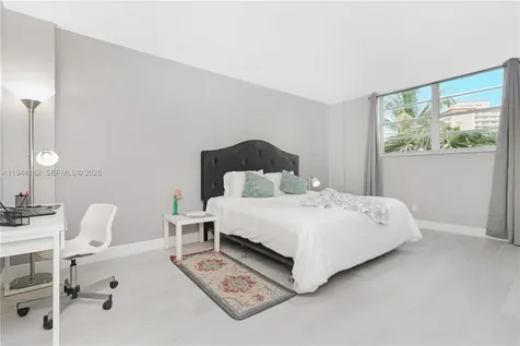 19370 Collins Avenue Sunny Isles Beach FL 33160