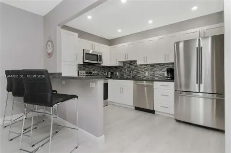 19370 Collins Avenue Sunny Isles Beach FL 33160