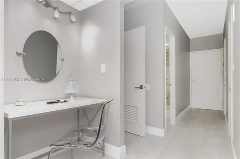 19370 Collins Avenue Sunny Isles Beach FL 33160