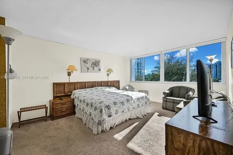 7135 Collins Avenue Miami Beach FL 33141