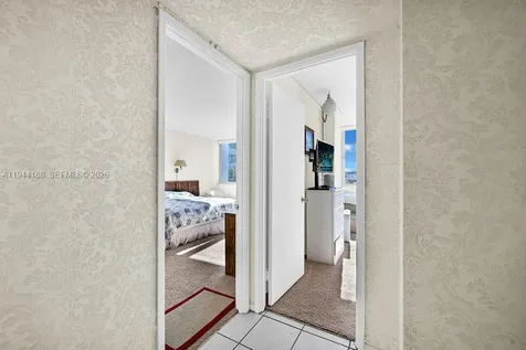 7135 Collins Avenue Miami Beach FL 33141