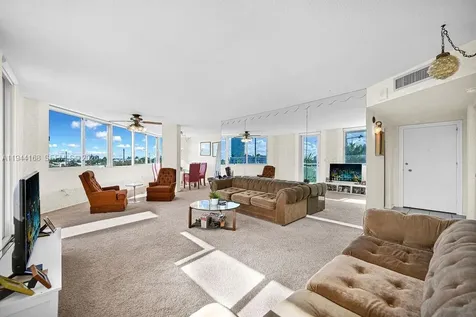 7135 Collins Avenue Miami Beach FL 33141