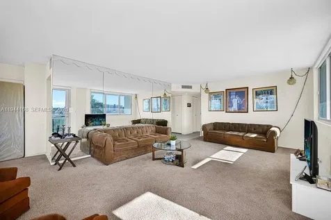 7135 Collins Avenue Miami Beach FL 33141