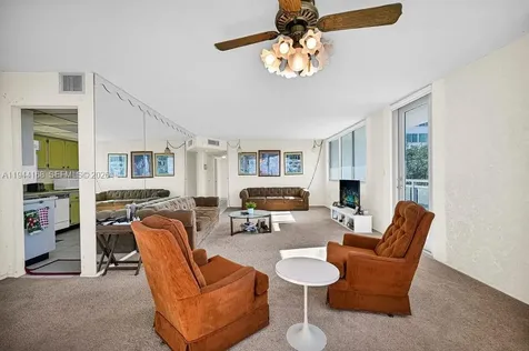 7135 Collins Avenue Miami Beach FL 33141