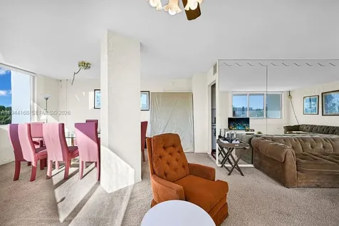 7135 Collins Avenue Miami Beach FL 33141